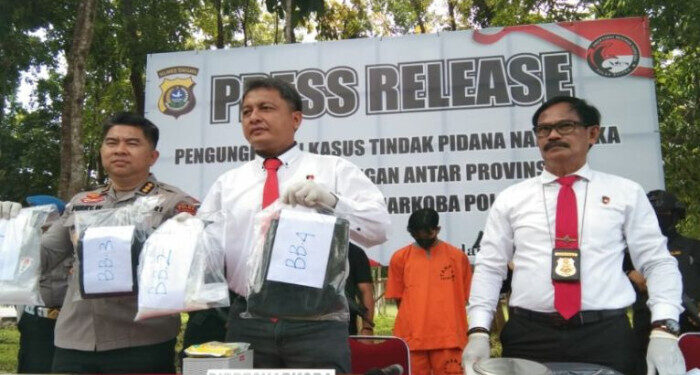 Polda Sultra Gagalkan Peredaran Gelap Satu Kilogram Sabu-Sabu