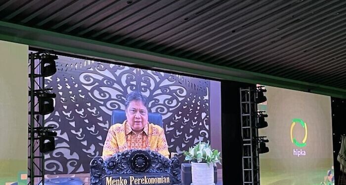 Airlangga: Belanja Konsumen Jadi Kunci Pertahankan Pemulihan Ekonomi