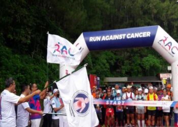 200 Pelari Ultra 100 Km Ikuti “Run Against Cancer” di Magelang