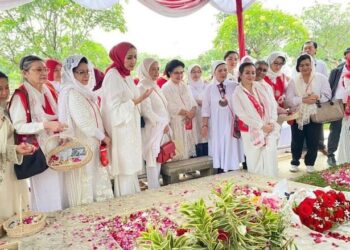 100 Tahun Fatmawati, Bukan Sekadar Penjahit Bendera Pusaka