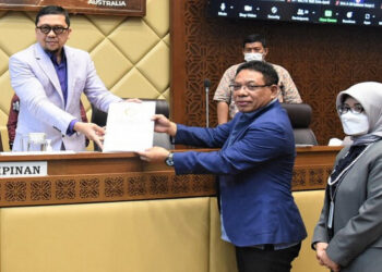 Badan Keahlian DPR Serahkan Kajian Naskah Akademik terhadap 20 Provinsi dan 271 Kabupaten/ Kota yang Pakai UU RIS