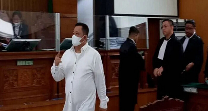 Kuat Ma’ruf Divonis 15 Tahun Penjara