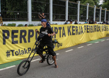 Babak Baru Dunia Investasi dan Tenaga Kerja Dalam Perppu Cipta Kerja