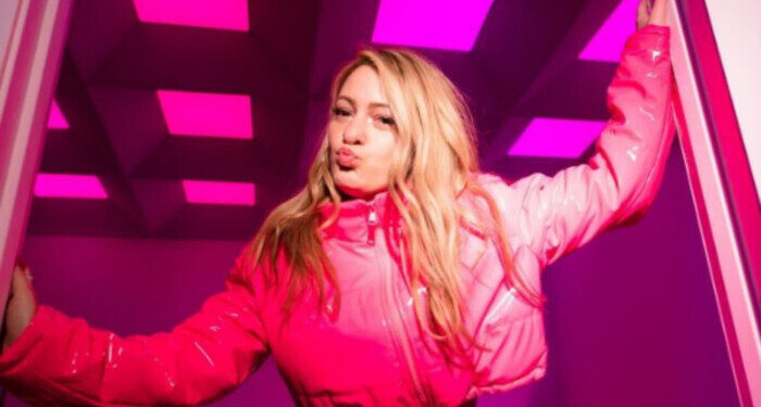 Lewat “18+”, Solois Scene Queen Lantang Suarakan Antipelecehan Seksual