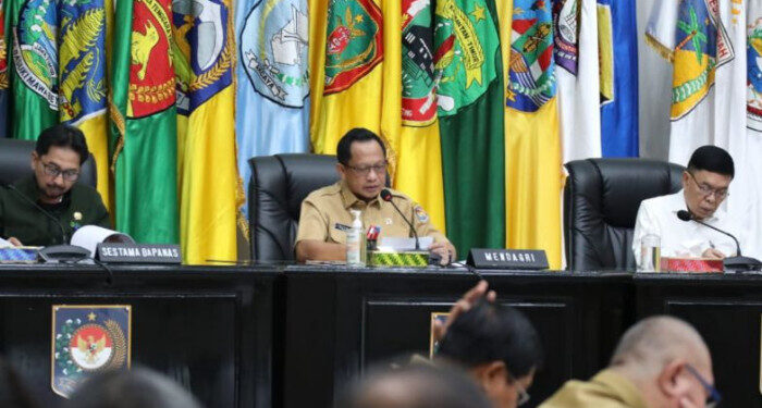 Mendagri Ingatkan Pemda dengan Inflasi Tinggi Buat Terobosan Kreatif