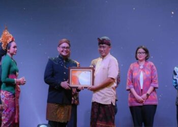 DPR RI Raih Penghargaan Public Relation Indonesia Award 2023