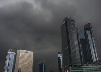 BMKG Prediksi Hujan Guyur Jakarta pada Siang Hari