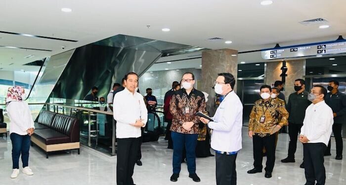 Presiden Jokowi Minta Menkes Atasi Masalah Kekurangan Dokter Spesialis
