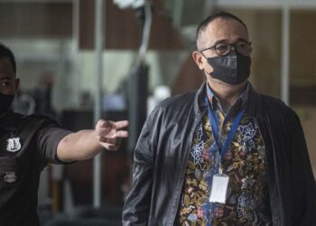 KPK Geledah Rumah Rafael Alun Trisambodo