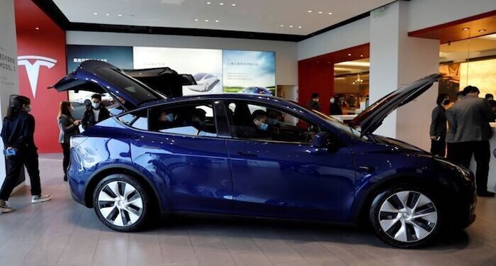 Tesla Tarik Kembali 3.470 Kendaraan Model Y karena Baut Longgar