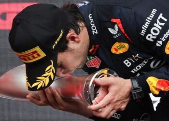 Perez Tahan Gempuran Verstappen untuk Menangi GP Azerbaijan