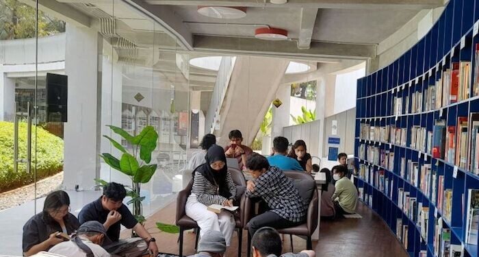 Taman Literasi Martha Tiahahu Jadi Pilihan Ngabuburit Selama Ramadhan