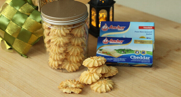 Resep Kue Semprit Keju Lebaran A la Chef Devina Hermawan