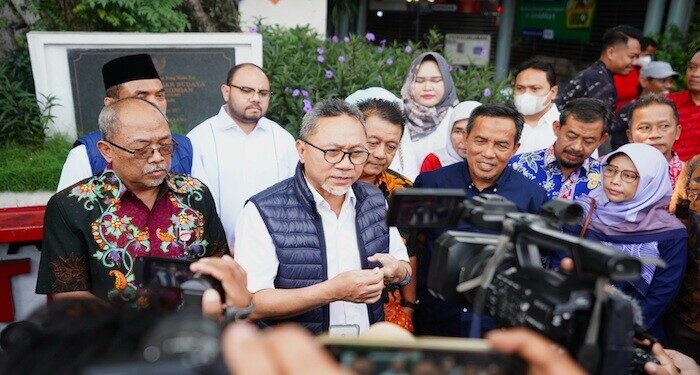 Mendag Zulkifli Hasan: Secara Nasional Harga Bapok Cenderung Turun