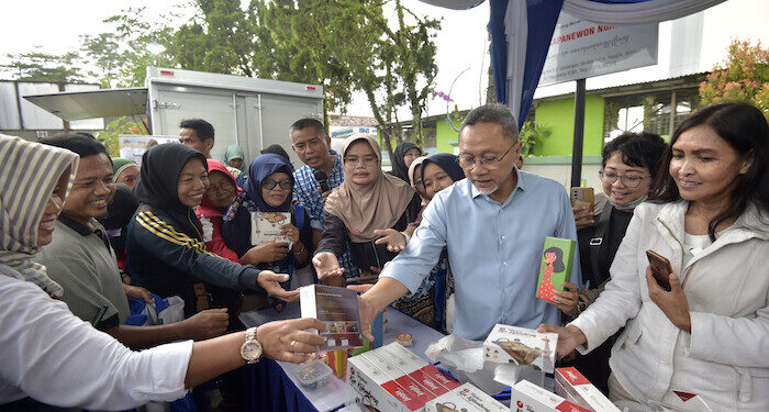 Gelar Bazar di Sleman, Mendag Zulkifli Hasan: Bantu Dekatkan Bapok ke Masyarakat