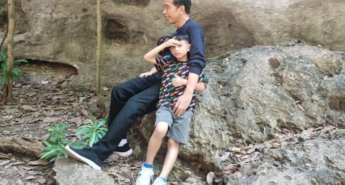 Presiden Jokowi Puji Keindahan Gua Batu Cermin Labuan Bajo