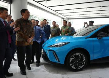 MG Pamerkan MG4 EV dan MG ZS EV di Depan Menkomarves