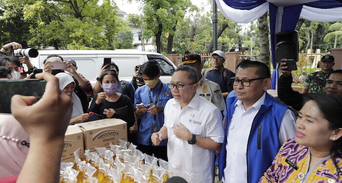 Kembali Tinjau Pasar Murah di Jakarta, Mendag Zulkifli Hasan: Bantu Masyarakat dengan Bapok Murah