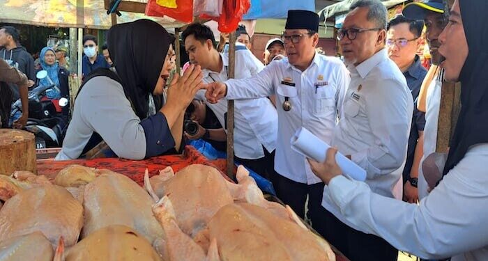Tinjau Pasar di Lampung, Mendag Zulkifli Hasan: Harga Stabil Cenderung Turun, Masyarakat Tenang Hadapi Lebaran