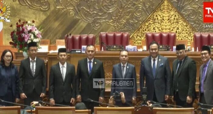 Paripurna DPR Setujui Lima Calon Anggota Dewas TVRI 2022-2027