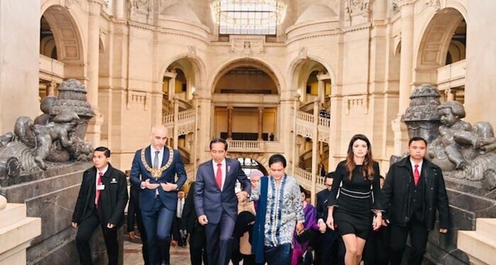 Presiden Jokowi dan Ibu Negara Kunjungi Balai Kota Hannover di Jerman