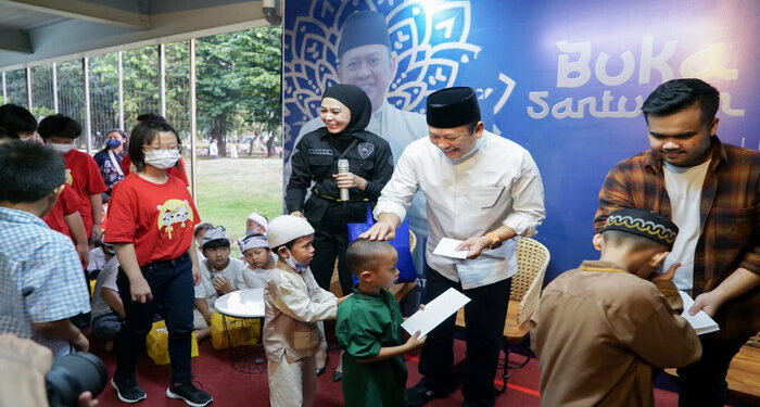 Ketua MPR RI Bamsoet Beri Santunan Anak Yatim Lintas Agama