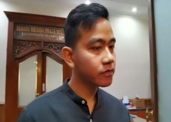 Gibran Sampaikan Permohonan Maaf Saat Bertemu Ganjar