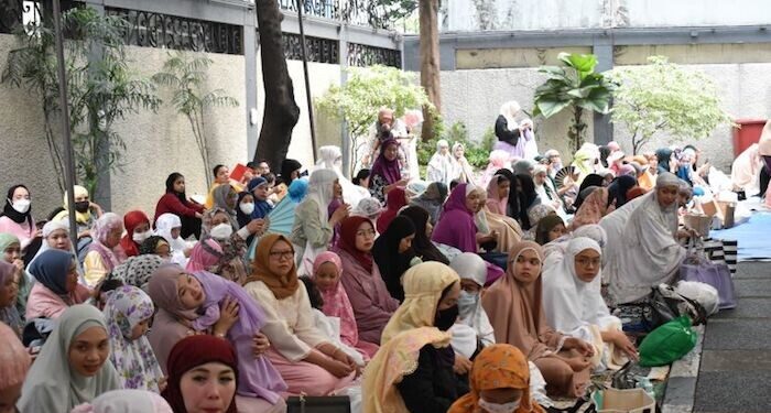 Ribuan Umat Islam Rayakan Idul Fitri di Manila