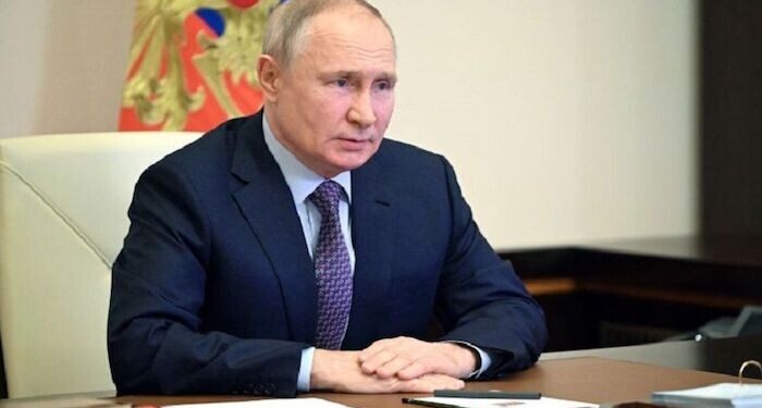 Putin Tandatangani UU Tentang Panggilan Elektronik untuk Dinas militer