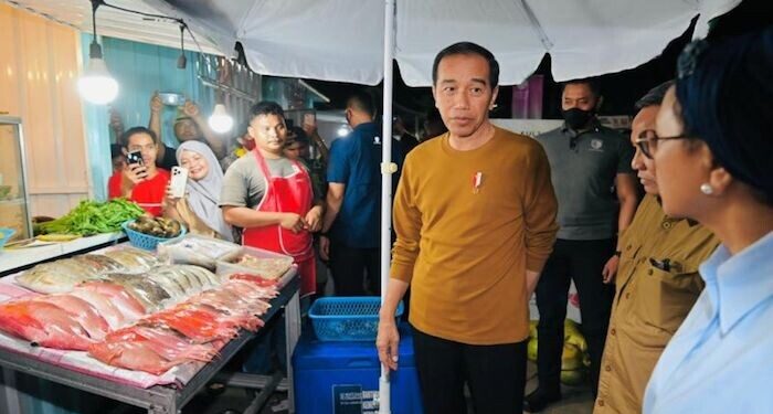 Presiden Sambangi Kawasan Wisata Kuliner Kampung Ujung Labuan Bajo