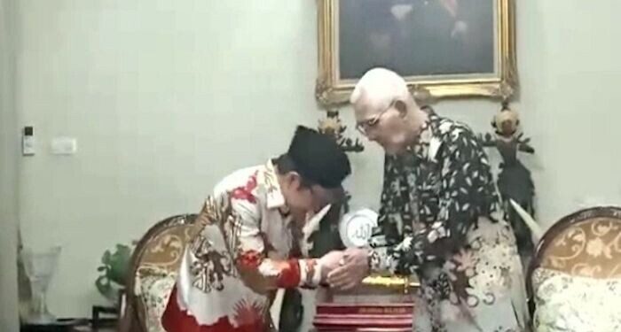 Muhaimim Iskandar Kunjungi Try Sutrisno