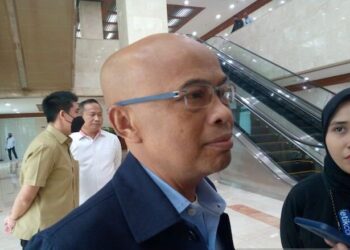 Desmond Mahesa Pertanyakan Maksud Rencana Pertemuan Prabowo-Megawati