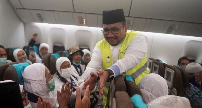 Menag Lepas Keberangkatan Jamaah Kloter 1 di Bandara Soekarno-Hatta