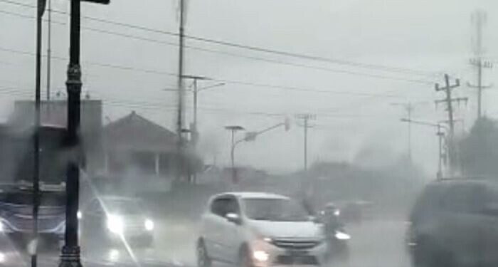 BMKG: Sebagian Besar Wilayah di Indonesia Berpotensi Alami Hujan Lebat