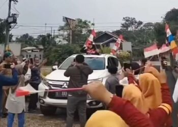 Warga Karawang Sambut Andriani yang Meraih Tiga Medali SEA Games