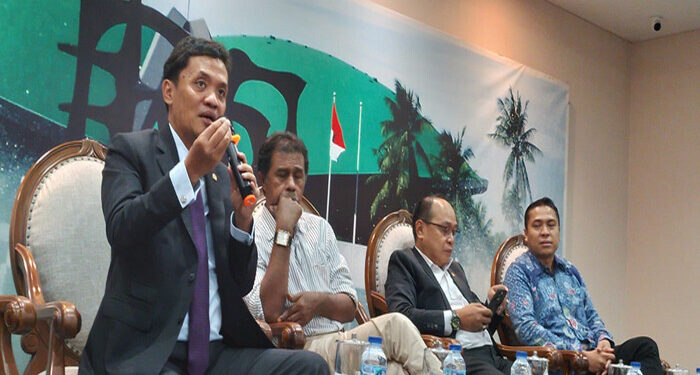 Tak Ada yang Salah dengan Putusan MK, Presiden Harus Terbitkan SK Perpanjangan Jabatan Pimpinan KPK