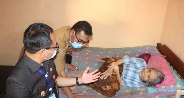 Cegah Luka Dekubitus pada Lansia Lewat Deteksi Dini