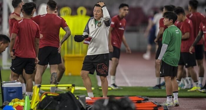 Presiden Jokowi Saksikan Pertandingan Indonesia Versus Argentina