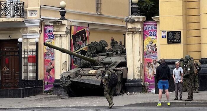 Rusia Cabut Pembatasan Jalan Setelah Pemberontakan Wagner Mereda