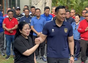 Puan Maharani dan AHY Bertemu di GBK Usai Olahraga Pagi