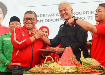 Ganjar Tiba Dirumah Aspirasi Relawan Pemenangan