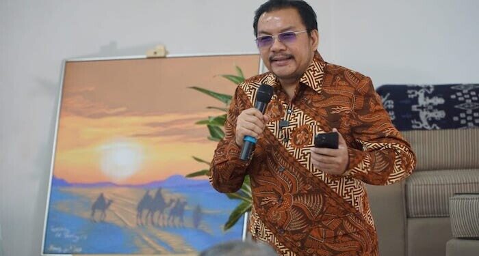 Denny JA: Saatnya Puisi Esai Masuk Sekolah