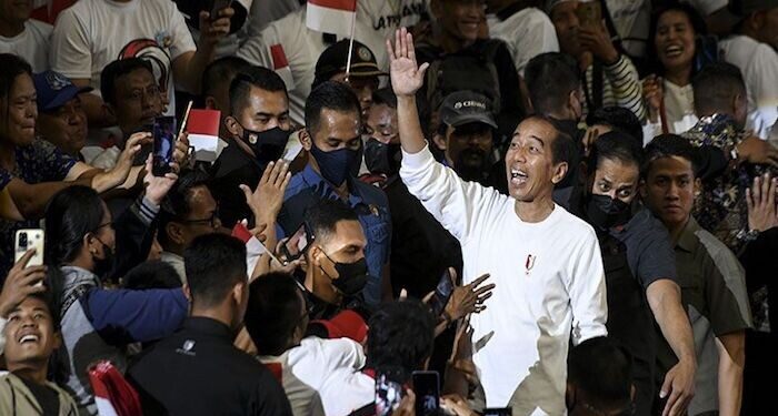 Presiden Jokowi Sebut Relawan Berperan Penting Koreksi Kebijakan