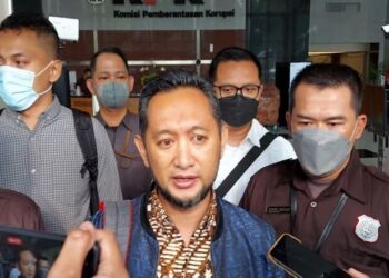 KPK Sita Mobil dan Tas Mewah Andhi Pramono