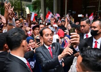 Presiden Jokowi Tiba di Malaysia Setelah Lawatan ke Singapura