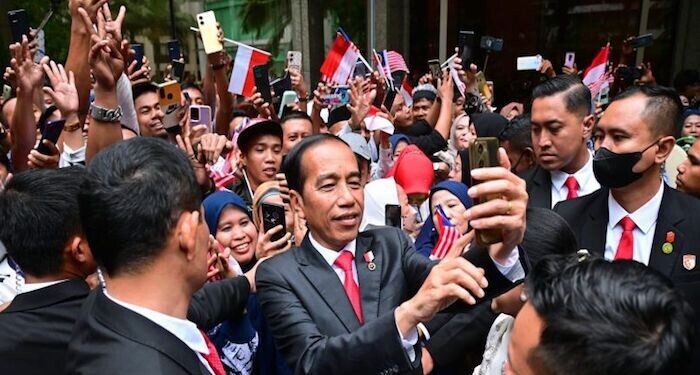 Presiden Jokowi Tiba di Malaysia Setelah Lawatan ke Singapura
