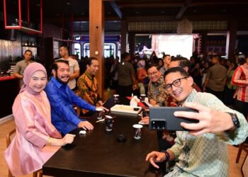 Presiden Tanyakan Sandiaga Soal Tugas Baru di PPP Saat Ngopi di PRJ