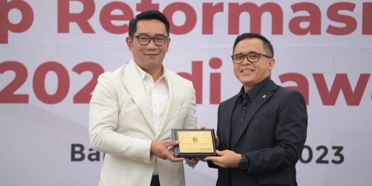 Jabar Diharapkan Jadi Contoh Reformasi Birokrasi Tematik