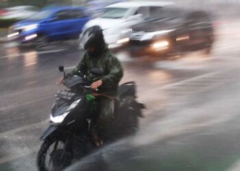 BMKG Prakirakan Hujan Mengguyur Mayoritas Kota Besar Indonesia