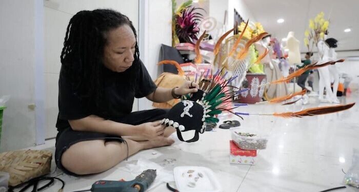PYCH Rancang Busana untuk Papua Street Carnival